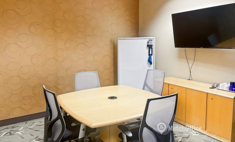  Conference room in Oak Brook, IL, Oak Brook Pointe (60523) - 7 | MatchOffice