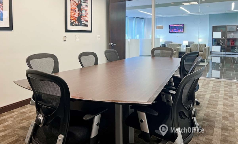 Meeting room in Charlotte, 10130 Perimeter Parkway (28216) - 11 | MatchOffice