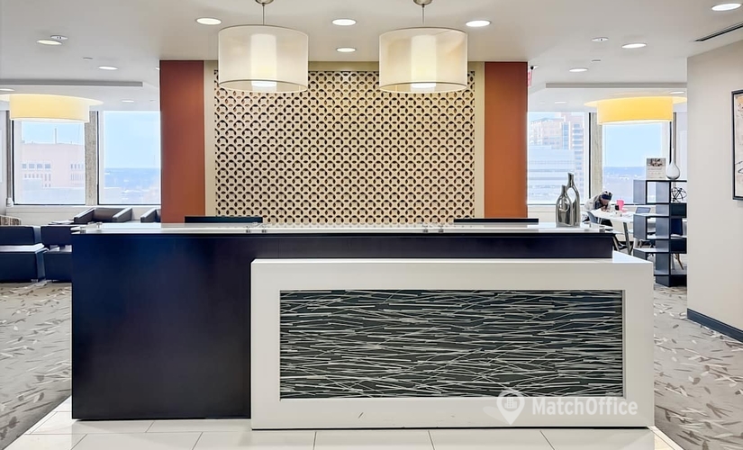 Conference space in Clayton, MO, 7733 Forsyth Boulevard (63105) - 1 | MatchOffice.com