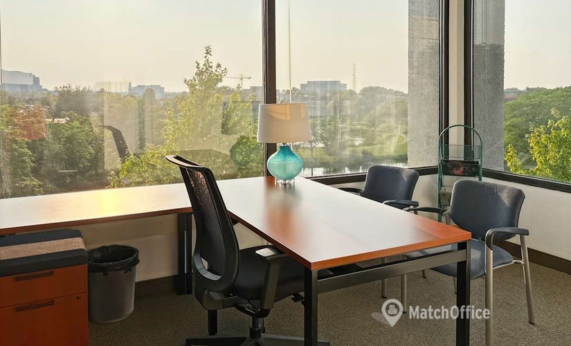  Conference hall in Schaumburg, IL, 1821 Walden Office Square (60173) - 3 | MatchOffice.com