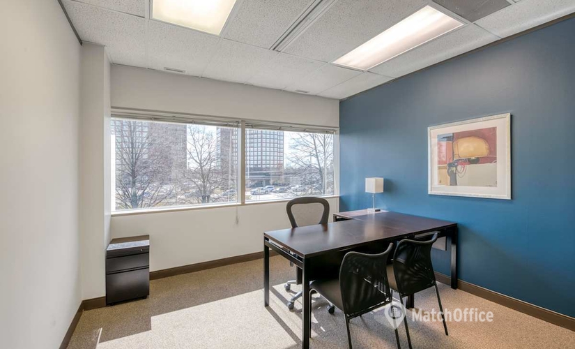  Meeting room in Troy, MI, 100 West Big Beaver Road (48084) - 3 | MatchOffice