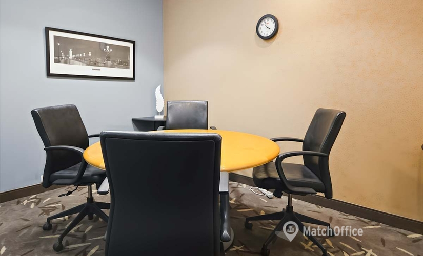  Conference room in Westchester, IL, 1 Westbrook Corporate Center (60154) - 8 | MatchOffice.com