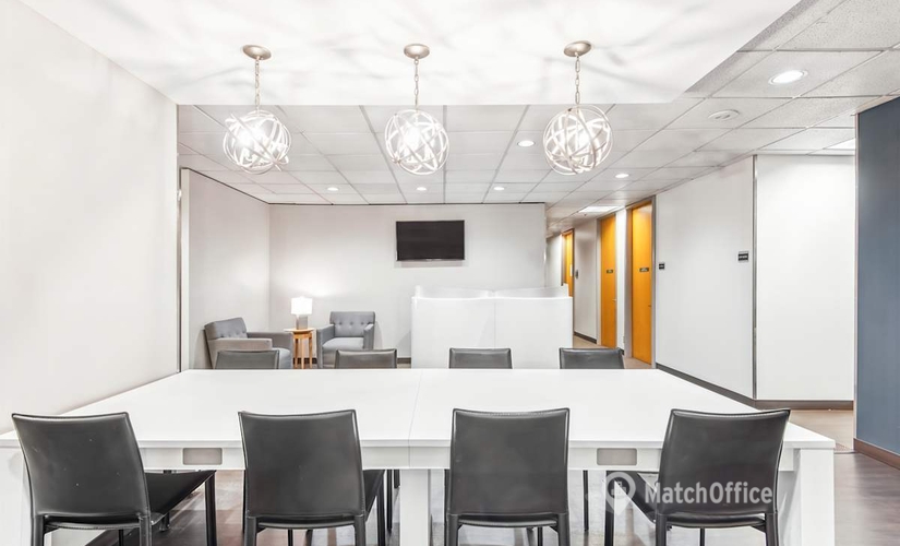 Conference room in Southfield, MI, 2000 Town Center (48075) - 5 | MatchOffice.com