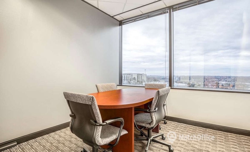 Meeting room in Overland Park, KS, 7300 West 110th Street (66210) - 6 | MatchOffice