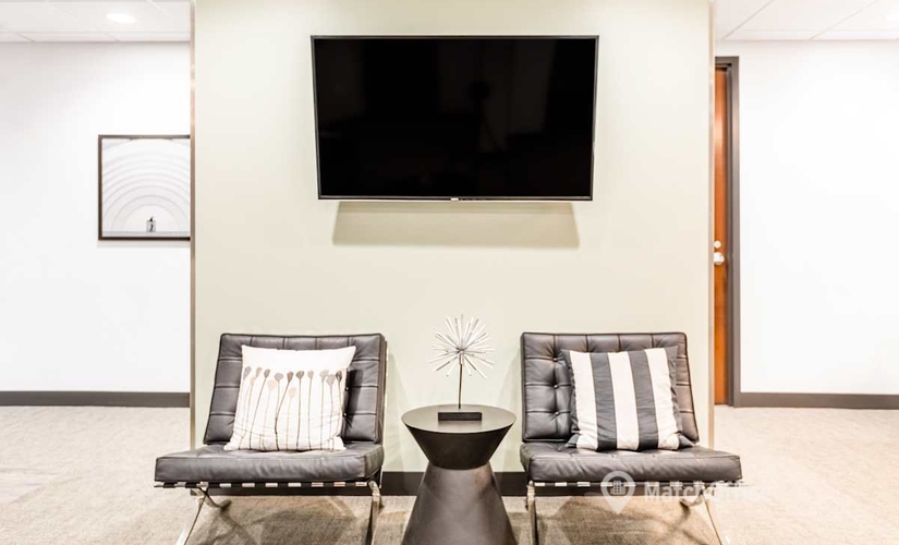 Conference room in Pittsburgh, PA, 201 Penn Center Boulevard (15235) - 4 | MatchOffice.com