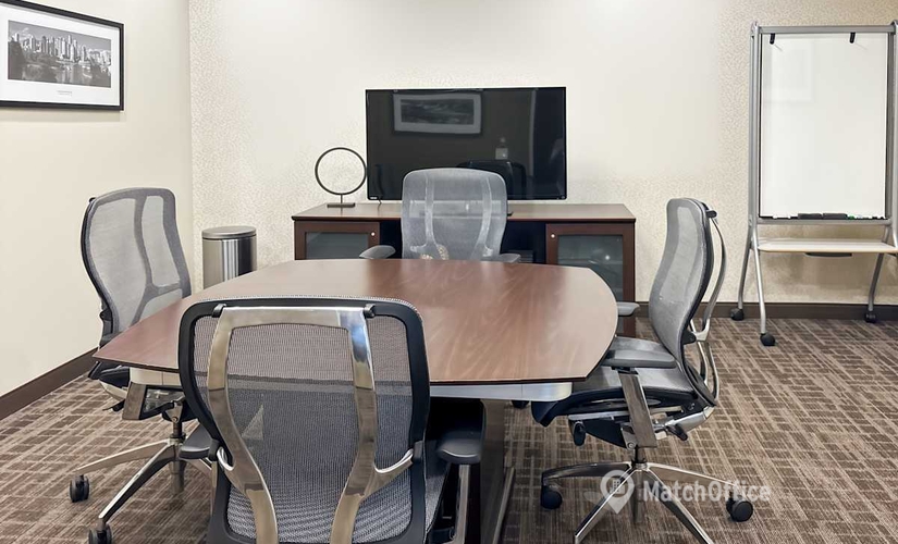  Meeting room in Atlanta Cumberland-Vinings, GA, 1000 Parkwood Circle (30339) - 8 | MatchOffice.com