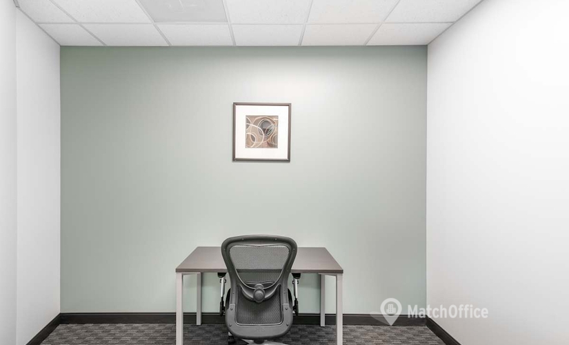 Conference room in Tampa, FL, 4830 West Kennedy Boulevard (33609) - 3 | MatchOffice.com