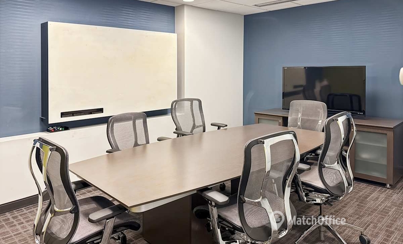  Conference room in Chicago West Loop, IL, 111 West Jackson Boulevard (60604) - 8 | MatchOffice