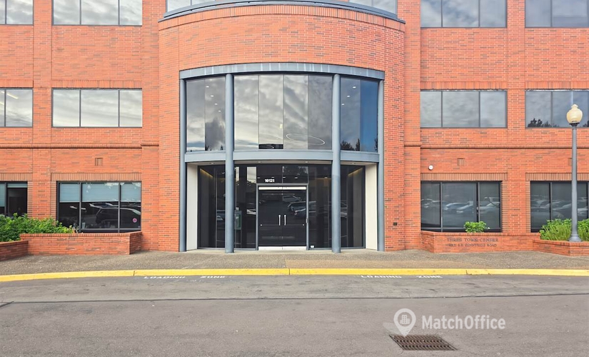 Meeting room in Clackamas, OR, 10121 Southeast Sunnyside Rd (97015) - 1 | MatchOffice