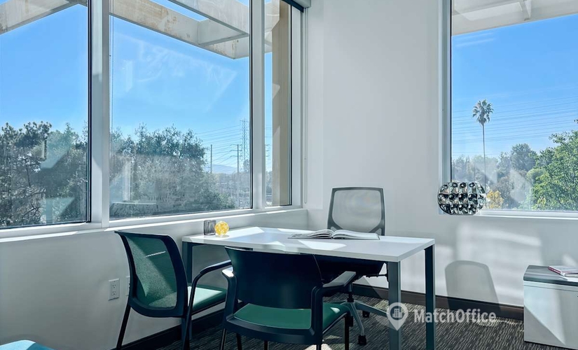 Conference room in Valencia, CA, 25350 Magic Mountain Parkway (91355) - 7 | MatchOffice