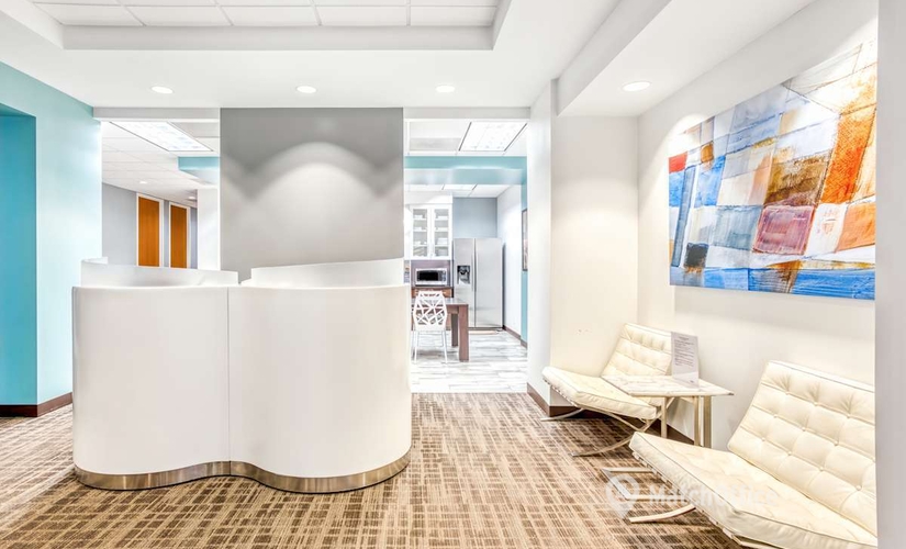 Meeting room in Miami Coral Gables, FL, 1 Alhambra Plaza (33134) - 4 | MatchOffice.com