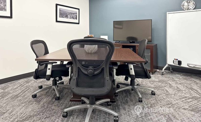  Meeting room in Phoenix, AZ, 2550 West Union Hills Drive (85027) - 9 | MatchOffice.com