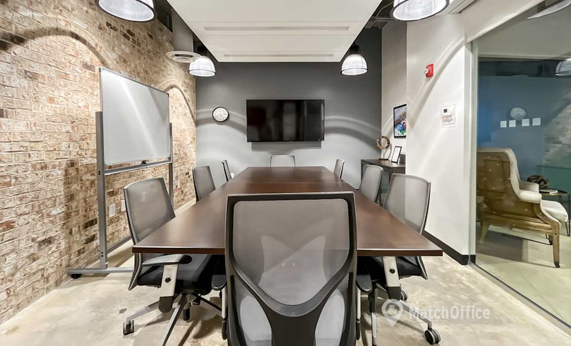  Conference room in Charleston, 	SC, 170 Meeting Street (29401) - 2 | MatchOffice.com