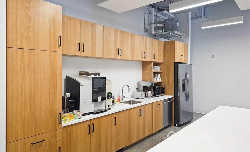 Conference room in Minneapolis, MN, 121 Washington Ave.N (55401) - 5 | MatchOffice.com