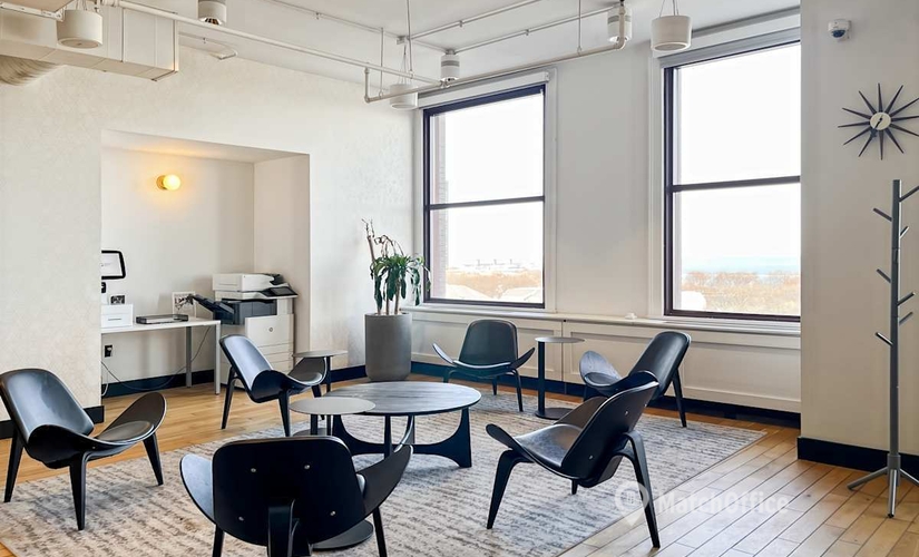 Meeting room in Chicago West Loop, IL, 332 S Michigan Ave (60604) - 4 | MatchOffice.com
