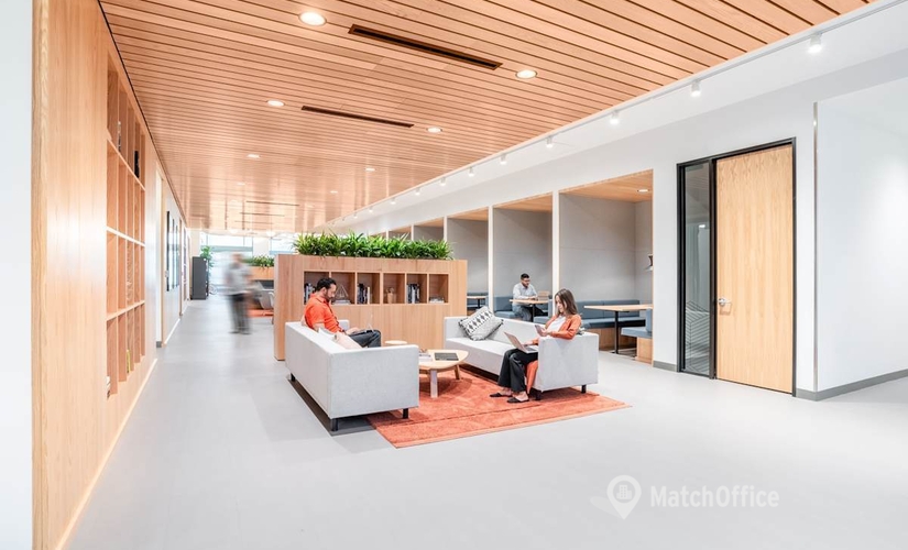  Conference space in Santa Monica, CA, 2450 Colorado Avenue (90404) - 10 | MatchOffice.com