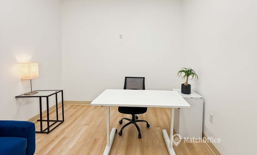 Conference room in Houston Southwest, TX, 8990 Kirby Dr (77054) - 3 | MatchOffice.com