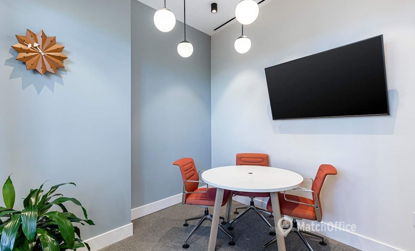 Conference room in Cleveland, OH, 1468 West 9th Street (44113) - 10 | MatchOffice.com