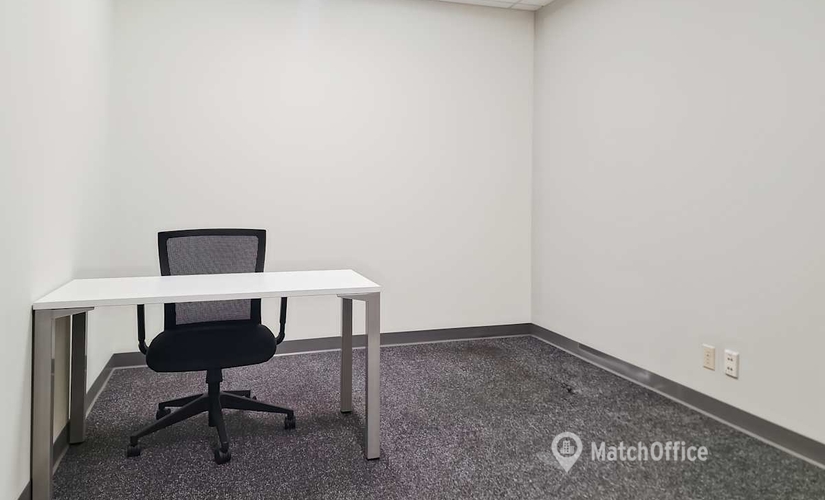  Meeting room in West Allis, WI, 10150 W National Ave (53227) - 3 | MatchOffice.com