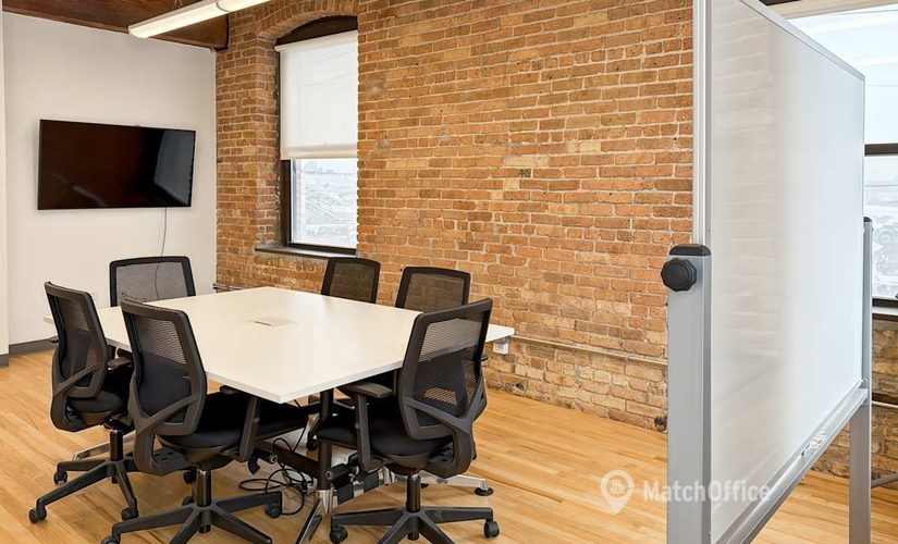  Meeting room in Chicago Gold Coast, IL, 1918 N. Mendell Street (60642) - 2 | MatchOffice