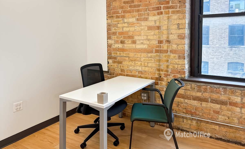 Meeting room in Chicago Gold Coast, IL, 1918 N. Mendell Street (60642) - 3 | MatchOffice