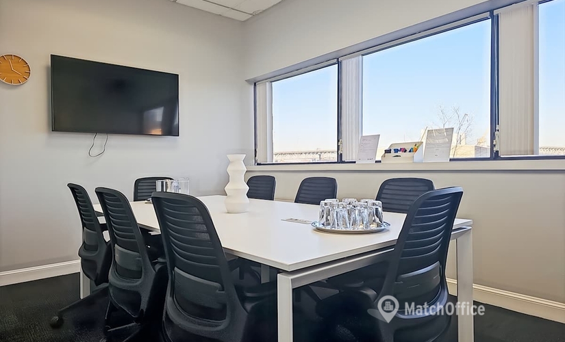 Conference hall in Boston, MA, 125 Eugene O'Neill Dr (06320) - 2 | MatchOffice.com