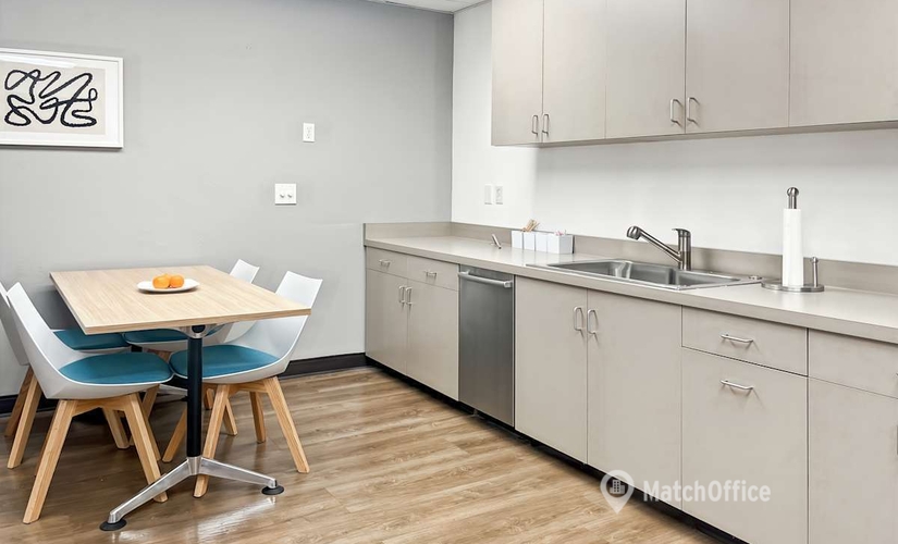 Conference space in Fresno, CA, 1690 W. Shaw Avenue (93711) - 5 | MatchOffice.com