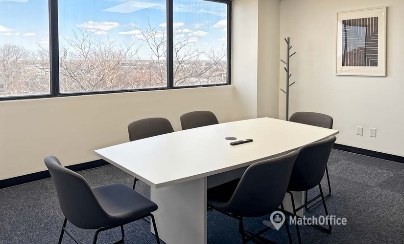 Conference hall in Des Moines, IA, 1501 42nd Street (50266) - 8 | MatchOffice.com