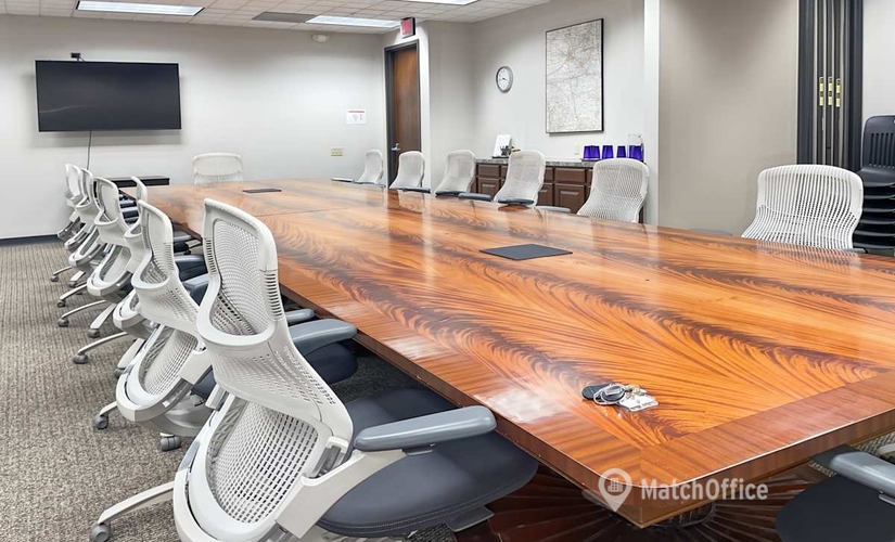 Conference room in Tulsa, OK, 6666 S Sheridan Rd (74133) - 2 | MatchOffice