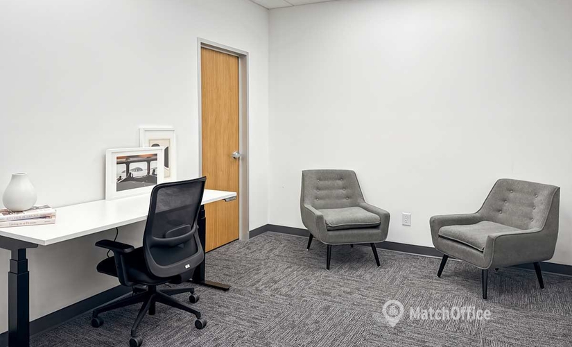 Conference room in Indianapolis, IN, 320 N Meridian Street (46204) - 1 | MatchOffice.com