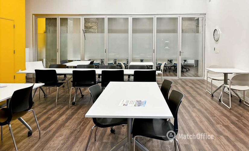 Conference center in Schaumburg, IL, 3400 W Stonegate Blvd (60005) - 7 | MatchOffice