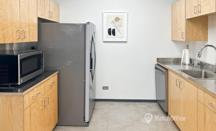 Conference room in Denver, CO, 400 W 48th Ave (80216) - 5 | MatchOffice.com