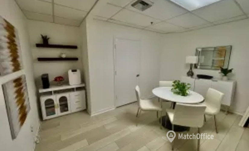 Office Northlake Boulevard 4362 33410 Palm Beach Gardens, FL