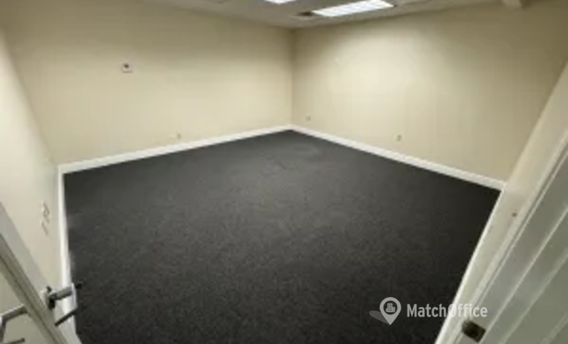 Office South Perimeter Road 1801 33309 Fort Lauderdale, FL