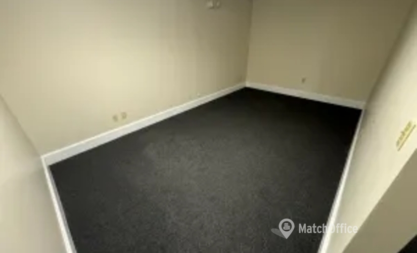 Office South Perimeter Road 1801 33309 Fort Lauderdale, FL