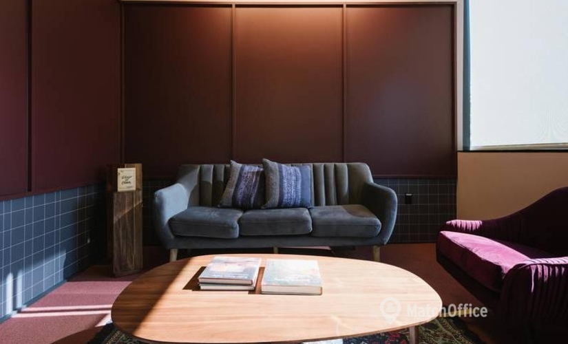 1221 m² Business space property for rent in Manhattan Beach CA, 1240 Rosecrans Ave (90266) - 1 | MatchOffice.com