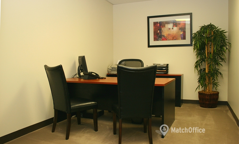 1500 m² Business space in Miami, FL, 18851 NE 29th Ave (33180) - 4 | MatchOffice