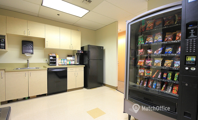 756 m² Business park building for rent in Bellevue, WA, 14205 S.E. 36th Street (98006) - 3 | MatchOffice.com