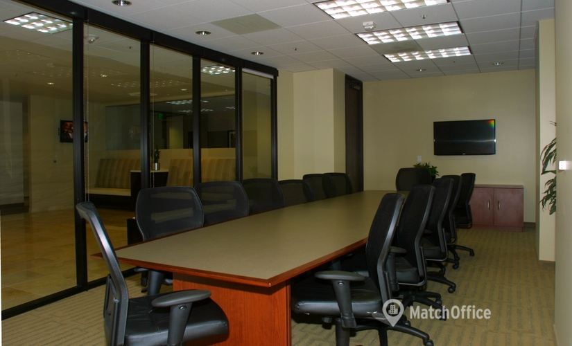 985 m² Serviced office in Long Beach,	 CA, 3780 Kilroy Airport Way (90806) - 4 | MatchOffice.com