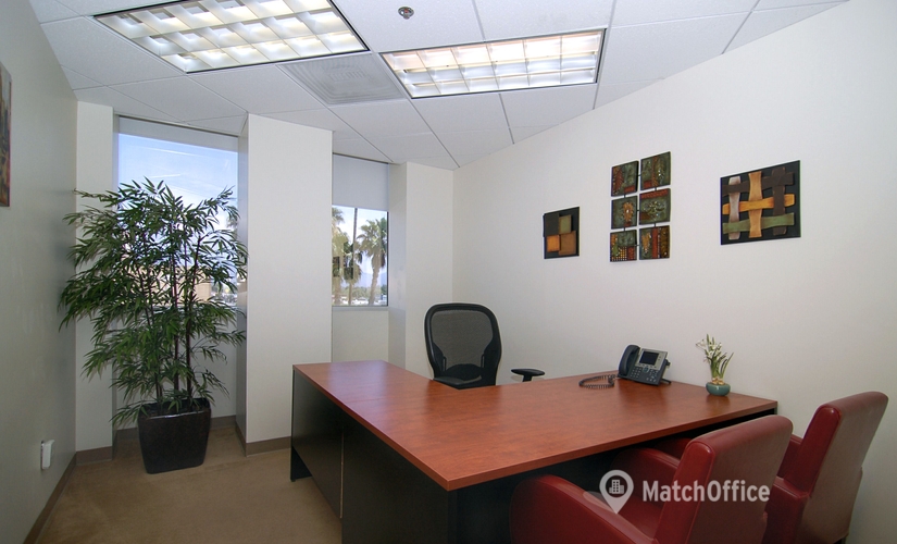 698 m² Business center building for rent in Panorama City, 	CA, 14500 Roscoe Blvd (91402) - 2 | MatchOffice.com