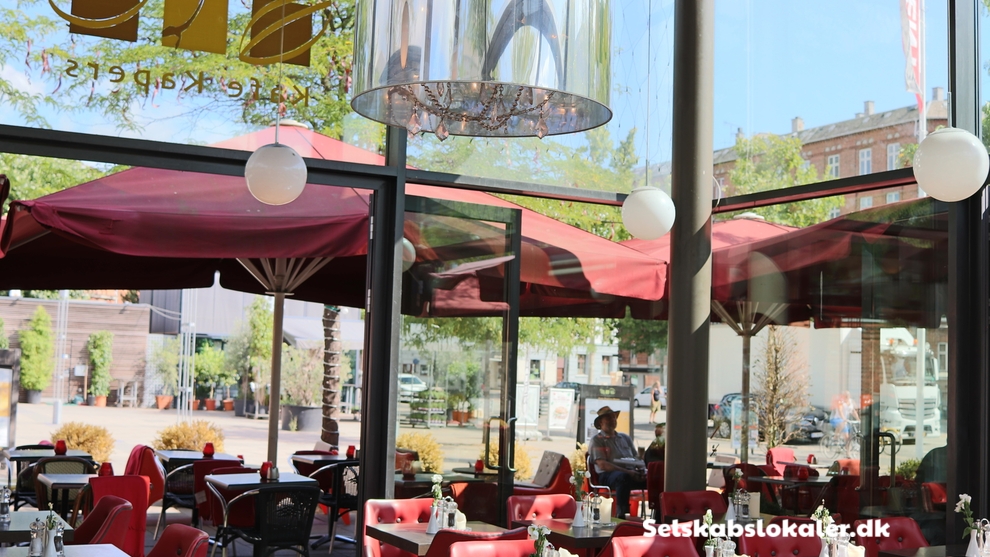 Gunnar Nu Hansens Plads 2 , 2100 København Ø