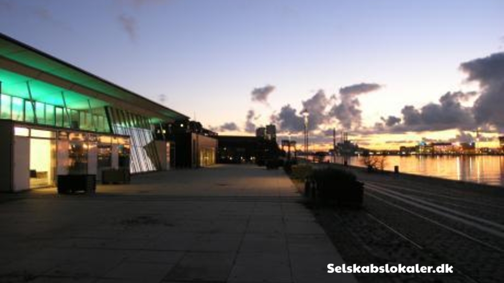 Islands Brygge 18, 2300 København S