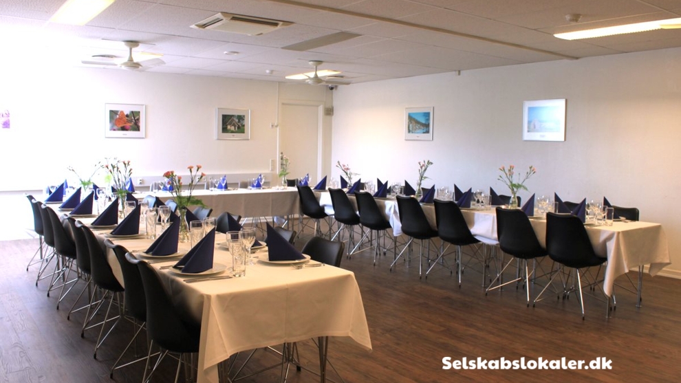 Store Torv 17,1.sal, 3700 Rønne