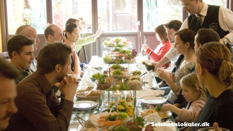 Pile Alle 10-12, 2000 Frederiksberg