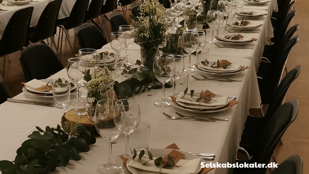 Ved Dammen 1, 9220 Aalborg Øst