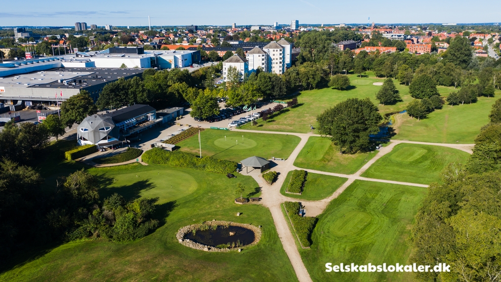 Golfvej 24, 7400 Herning