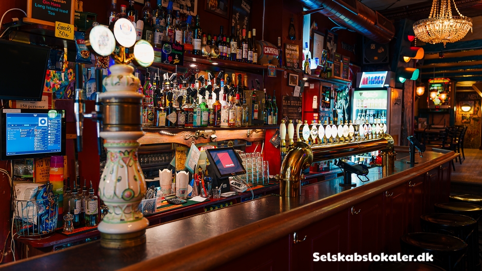 Sværtegade 5, 1118 København K