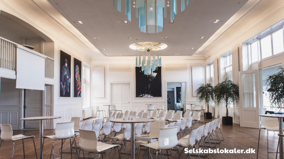 Traverbanevej 10, 2920 Charlottenlund