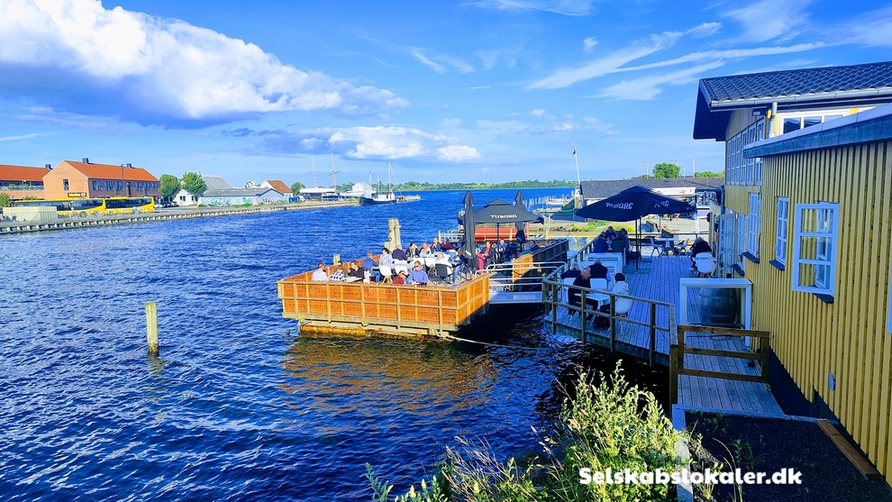 Støvvasen 1, 4780 Stege