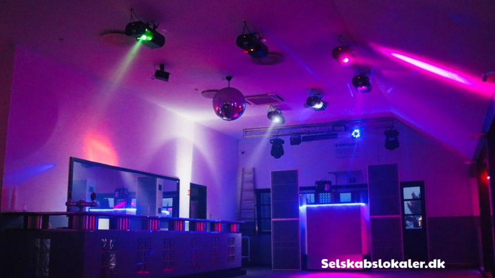 IDUSTRIKROGEN 8, 2635 ISHØJ, 2635 Ishøj